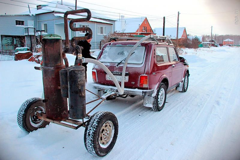 Ucrainienii au inventat masina "de criza": merge pe lemne si consuma 20kg/suta. Cum arata: FOTO_3