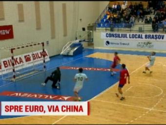 
	VIDEO | Cristi Tanase s-a intors in tara la final de an si &quot;s-a bagat&quot; la futsal: n-a avut insa noroc nici la penalty
