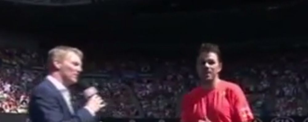 "Tu iti alegi singur cu ce te imbraci?" Moment senzational cu Wawrinka la Australian Open. Toata lumea a inceput sa rada_3