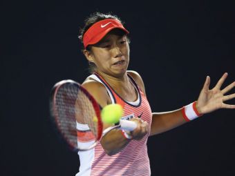 
	MINUNEA continua! A eliminat-o pe Simona Halep, acum a ajuns in sferturi la Australian Open! Salt spectaculos pentru chinezoaica Shuai Zhang
