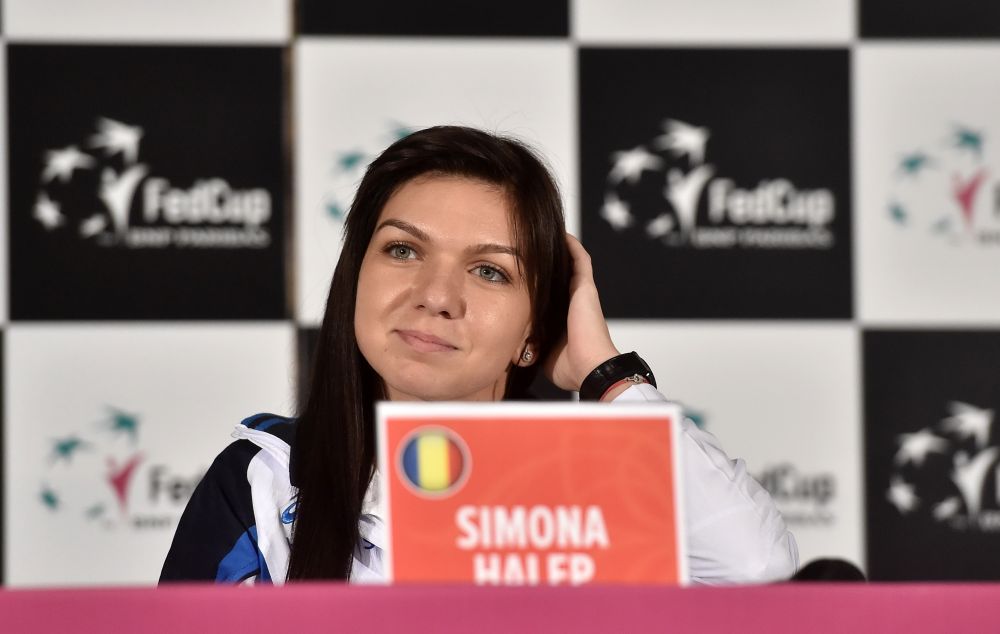 Romania, eliminata in sferturi la Fed Cup! Umor involuntar cu Monica Niculescu la conferinta de presa: Daca jucam si eu cu locul 104... Pe acest loc este tocmai Andreea Mitu :)_8