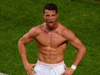 
	Cristiano Ronaldo a redevenit favorit la Gheata de Aur, Messi a intrat in sfarsit in top 10. Cum arata clasamentul dupa etapa din weekend
