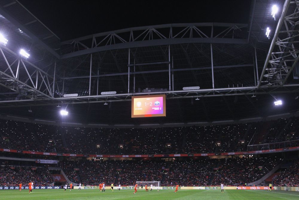 FOTO | Meciul lui "14". Olandezii l-au omagiat pe Johan Cruyff pe stadionul care ii va purta de acum numele. Cum s-a vazut meciul Olanda - Franta_11