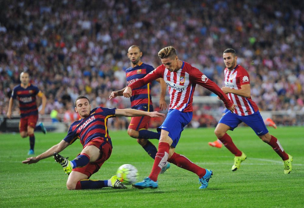 THRILLER PE CAMP NOU! Barca 2-1 Atletico. Dubla lui Suarez rastoarna un meci nebun. Torres a deschis scorul si a fost eliminat | Bayern 1-0 Benfica. VEZI REZUMATELE_1