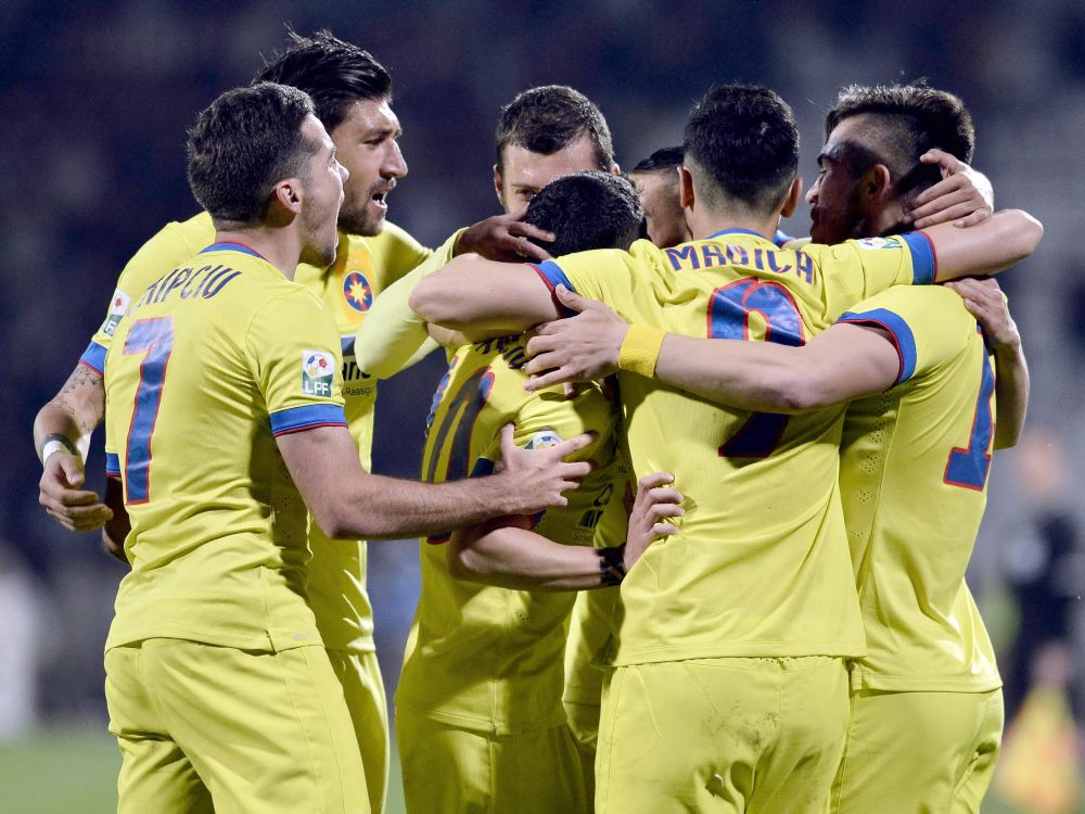 Imagini senzationale de pe National Arena de la derby | GESTUL lui Chipciu la schimbare, dupa ce a fost huiduit de tot stadionul! Ce a facut | Reghe l-a pierdut pe Pintilii pentru meciul cu Astra_20