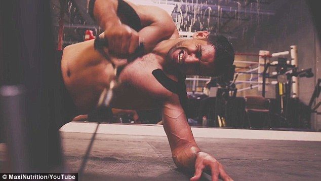Imagini incredibile! Cat de mult s-a ingrasat Amir Khan pentru urmatoarea lupta din Las Vegas! FOTO SI VIDEO_2