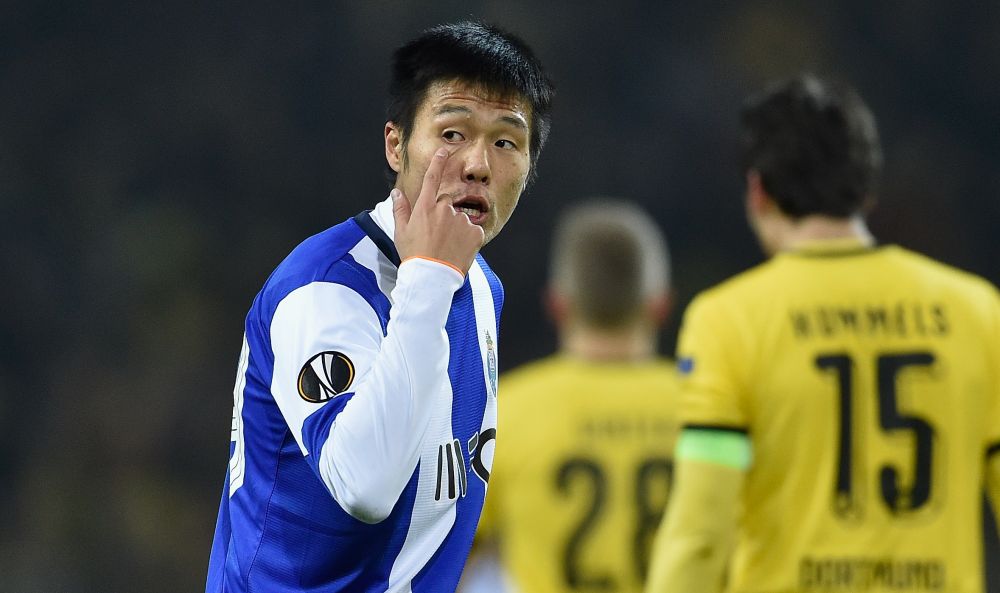 Motivul pentru care Steaua ar putea renunta la coreeanul din atacul lui Porto: Hyun-Jun Suk, varianta de imprumut. Cu ce lucru nu sunt de acord ros-albastrii_3