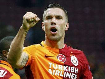 
	Galatasaray a castigat Cupa Turciei dupa un meci incendiar impotriva rivalei &quot;de moarte&quot; Fenerbahce. VIDEO: Golul marcat de Podolski
