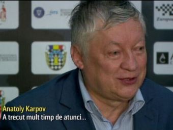 
	Anatoly Karpov, unul dintre cei mai mari sahisti din istorie, a venit la Mamaia si a jucat cu copiii in piata | VIDEO
