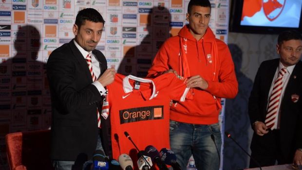 
	Dinamovistii merg dintr-un transfer intr-altul. Elhamed isi anunta revenirea in Liga I: &quot;M-am inteles cu Dinamo, mai sunt doar mici detalii&quot;
