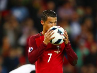 
	Ronaldo, tinta glumelor dupa meciul dezastruos cu Austria: &quot;Cum de e atat de bronzat cand sta numai in umbra lui Messi?&quot;. Cum l-a taxat Gary Lineker
