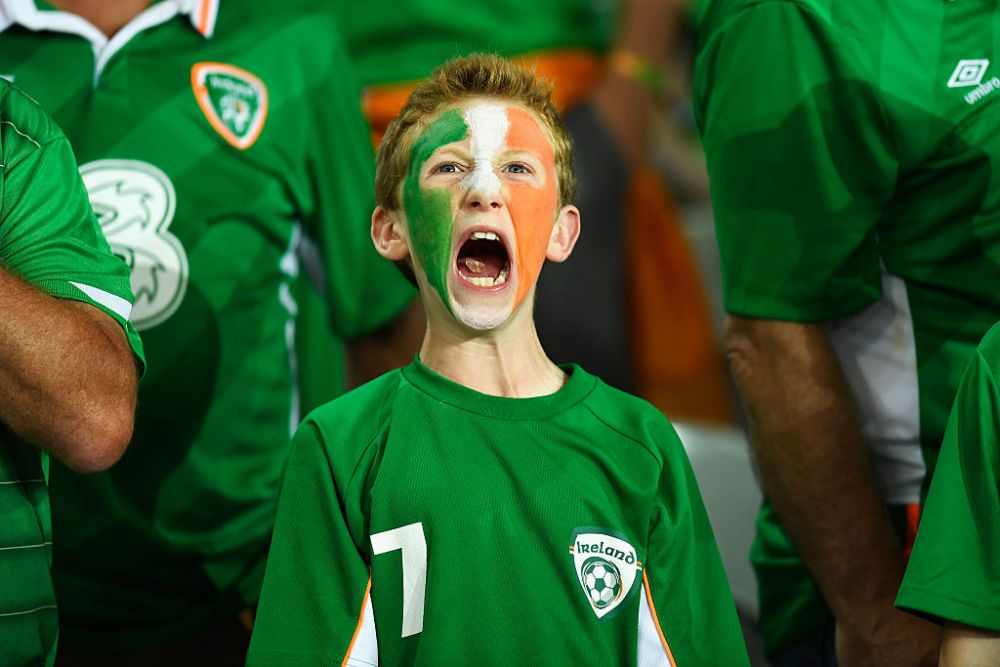 GALERIE FOTO: Ei sunt oamenii care au cucerit o lume intreaga la Euro! Cele mai tari imagini cu fanii irlandezi pe stadioanele din Franta_5