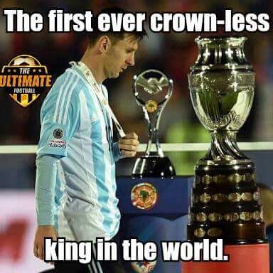 Primul REGE fara coroana! Internetul e plin de ironii dupa retragerea lui Messi de la nationala. FOTO_17