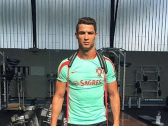 
	&quot;No pain, no gain!&quot; E un pachet de muschi! Fotografia incredibila postata de Cristiano Ronaldo! Cum ii arata picioarele
