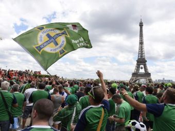 Suporterii irlandezi au castigat EURO! Vor fi premiati cu &quot;Medalia Orasului Paris&quot; pentru comportamentul lor. VIDEO