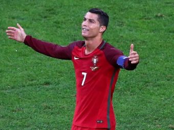 
	VIDEO: Faza controversata la care Ronaldo a cerut PENALTY! Portughezul a fost placat ca la rugby de Pazdan. Trebuia sa se dea?
