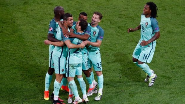
	PORTUGALIA, PRIMA FINALISTA DE LA EURO! Cristiano Ronaldo si Nani au marcat in Portugalia 2-0 Tara Galilor. Germania - Franta, joi, 22:00, la ProTV!
