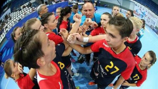 
	SUPERB! Romania s-a calificat in semifinalele Mondialului de Handbal feminin U20! Joaca cu Danemarca, joi, 17:30, pentru un loc in finala
