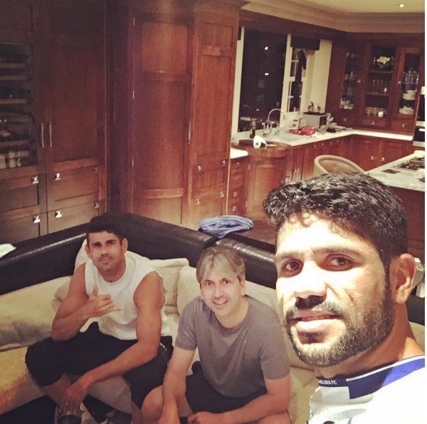 FOTO & VIDEO: Fratele lui Diego Costa a pacalit pe toata lumea! Care este jucatorul lui Chelsea in aceasta poza_2