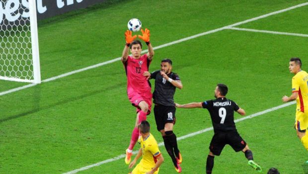 
	Tatarusanu are interdictie sa zboare cu avionul si nu mai vine la nationala pentru meciul cu Muntenegru. Balgradean, convocat
