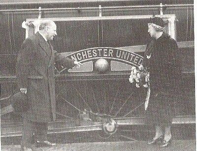 "Seicul" care a salvat-o pe United! Povestea uimitoare a omului care a construit primul GIGANT din Manchester_3