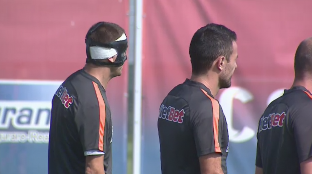 FOTO | Golubovic a revenit dupa accidentare, dar poarta bandaj si masca pentru a se proteja. Bosniacul n-a mai jucat de la meciul tur cu City_1