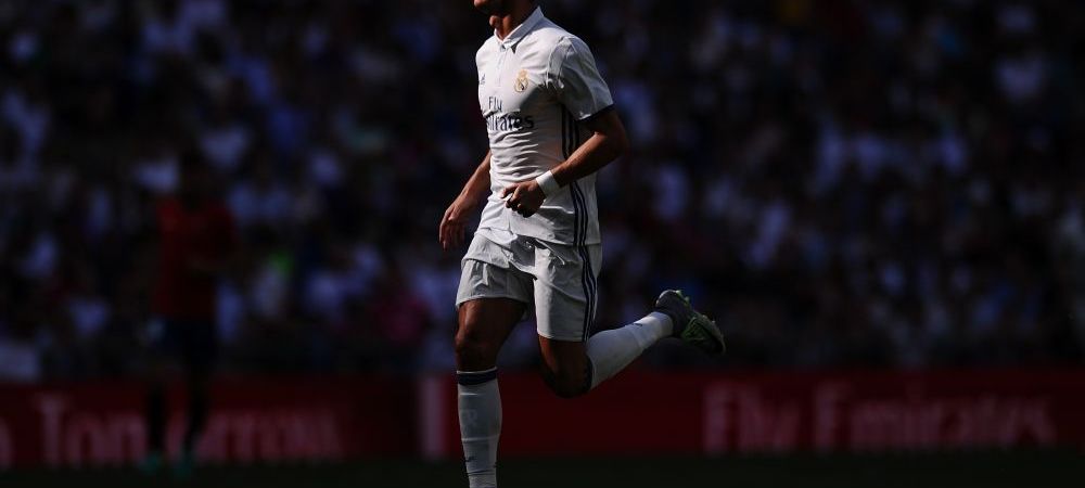 Cristiano Ronaldo Real Madrid Xavi Hernandez