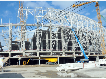 
	FOTO: Ultimele imagini cu noua arena a Craiovei, stadionul a prins contur! Mititelu e convins ca stadionul se construieste pentru el :)
