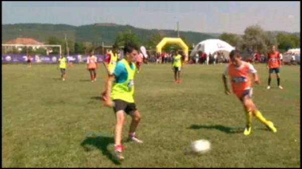Gillette si Federatia Romana de Fotbal au inceput programul de scouting la nivel rural