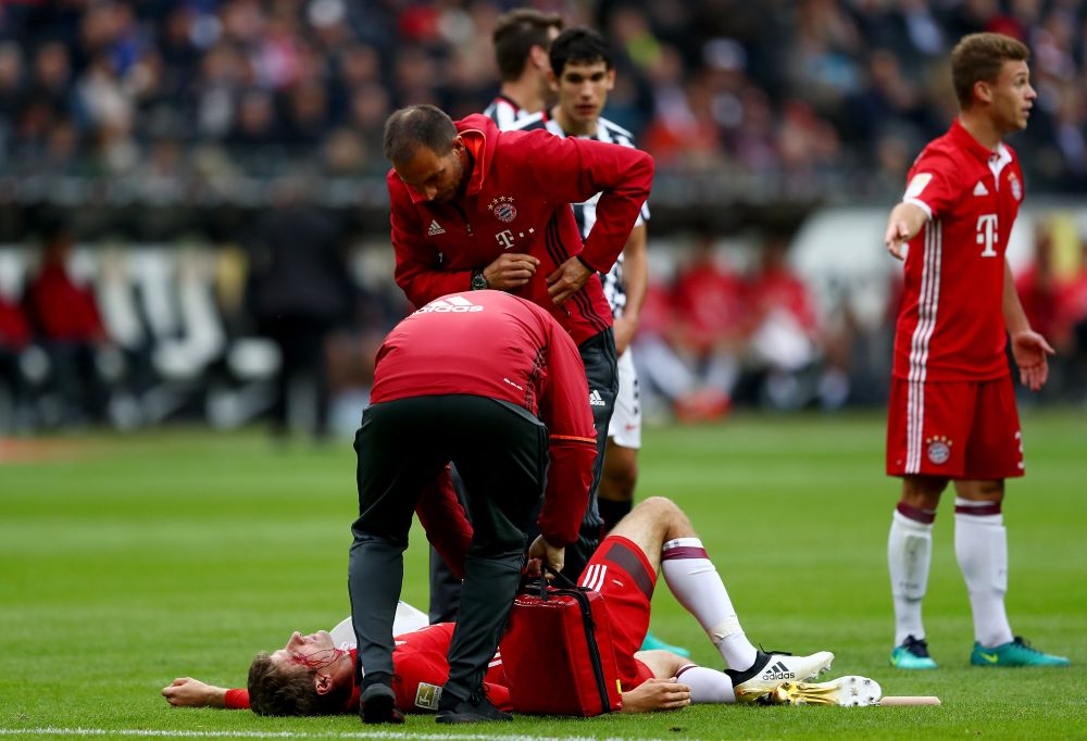 FOTO: Thomas Muller, plin de sange pe teren. Ce a patit jucatorul lui Bayern in ultimul meci_4