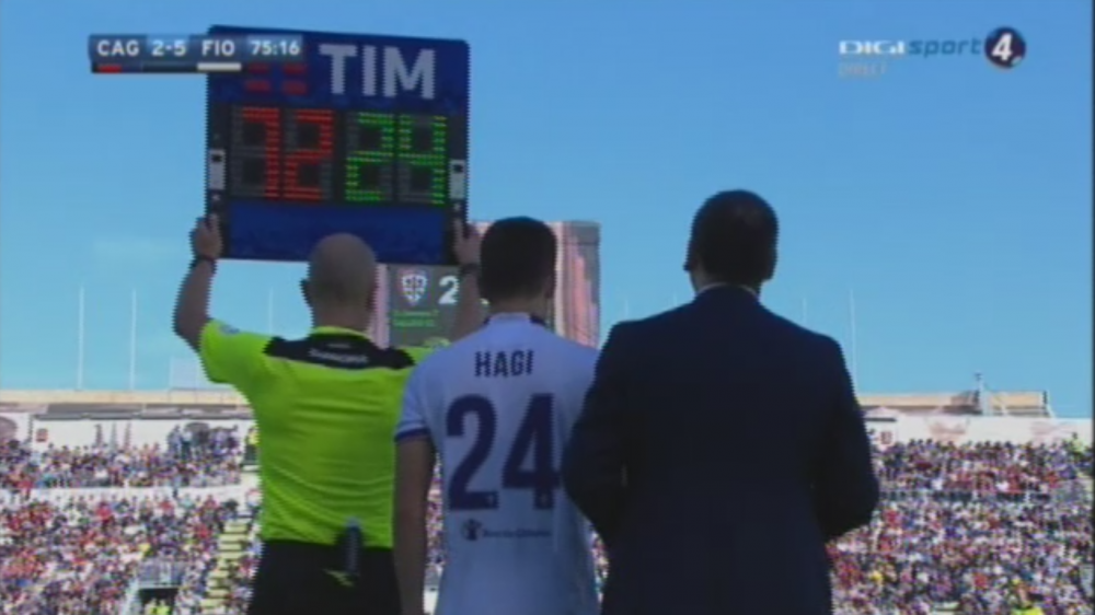 Moment urias: Ianis Hagi A DEBUTAT in Serie A, la o zi dupa ce a implinit 18 ani. Hagi Jr, trimis pe teren in repriza a doua a meciului Cagliari - Fiorentina_1