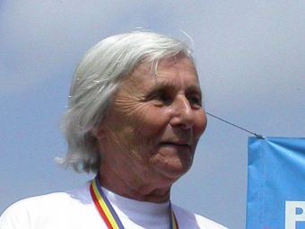 Senzational! O femeie de 90 de ani din Romania a luat AURUL la 5000 de metri mars in Australia!