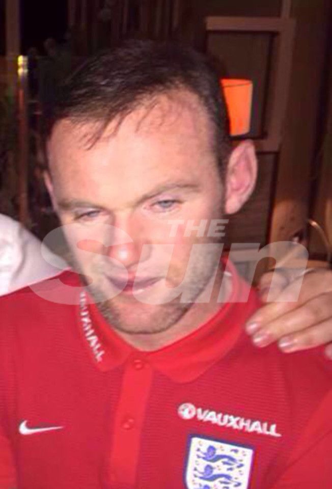 WEDDING CRASHER. Rooney s-a autoinvitat la o nunta si a baut pana dimineata: "Nu mai putea sa lege doua cuvinte" FOTO_1