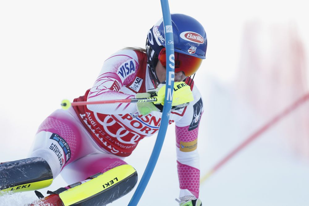 Nicaieri nu-i ca acasa: 10 la rand pentru Mikaela Shiffrin la slalom_1