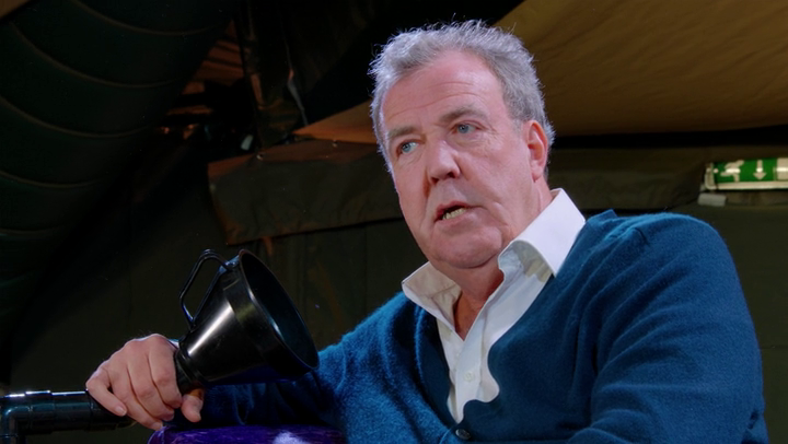 Jeremy Clarkson i-a ironizat pe imigrantii romani din Marea Britanie in noua emisiune: "Le dau de munca, deminitate" Ce vrea sa-i puna sa faca_15