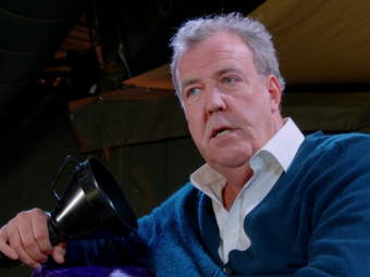 
	Jeremy Clarkson i-a ironizat pe imigrantii romani din Marea Britanie in noua emisiune: &quot;Le dau de munca, deminitate&quot; Ce vrea sa-i puna sa faca
