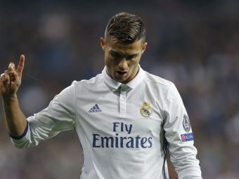 
	FABULOS! Ronaldo a castigat 230 de milioane de euro in 2015! Agentul sau a publicat toate veniturile si anunta: &quot;Toti banii sunt declarati&quot;
