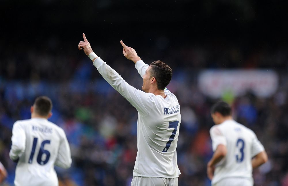 Aparitie surpriza in tribune alaturi de Cristiano Ronaldo! Cine este bruneta care a stat langa starul Realului la meciul cu echipa lui Andone_2