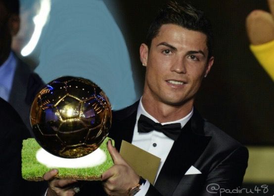 FOTO SENZATIONAL! Cele mai tari poante de pe internet dupa ce Cristiano Ronaldo a luat Balonul de Aur! Cum rade Messi de el :)_2