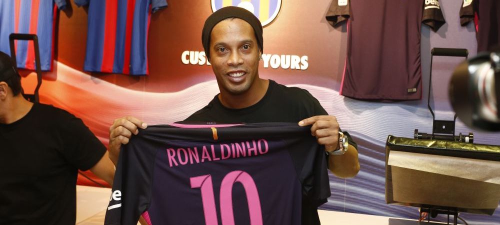 Ronaldinho Barcelona Liverpool Philippe Coutinho