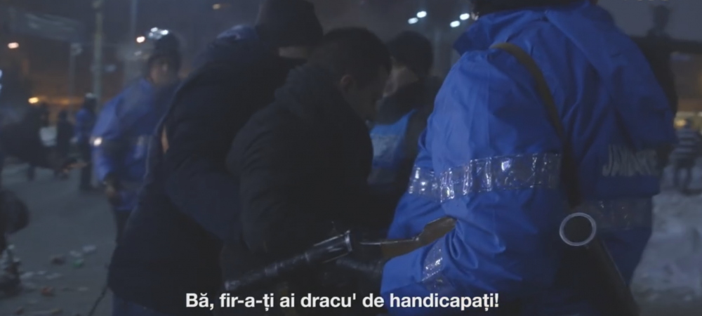 Comunicat OFICIAL al Jandarmeriei! Ce s-a intamplat cu jandarmul batut de colegi la proteste