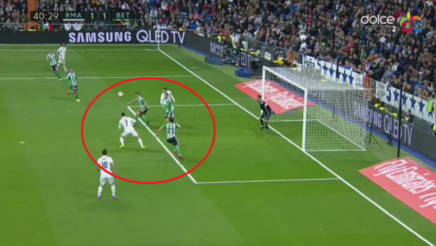 
	Real Madrid 2-1 Betis: remontada madrilenilor, de la 0-1; Tosca a gresit la golul lui Cristiano. Scorul zilei: Inter 7-1 Atalanta
