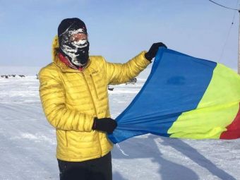 
	Un ROMAN conduce maratonul de 566 km de la Polul Nord: poarta 4 perechi de pantaloni si are degeraturi la un picior

