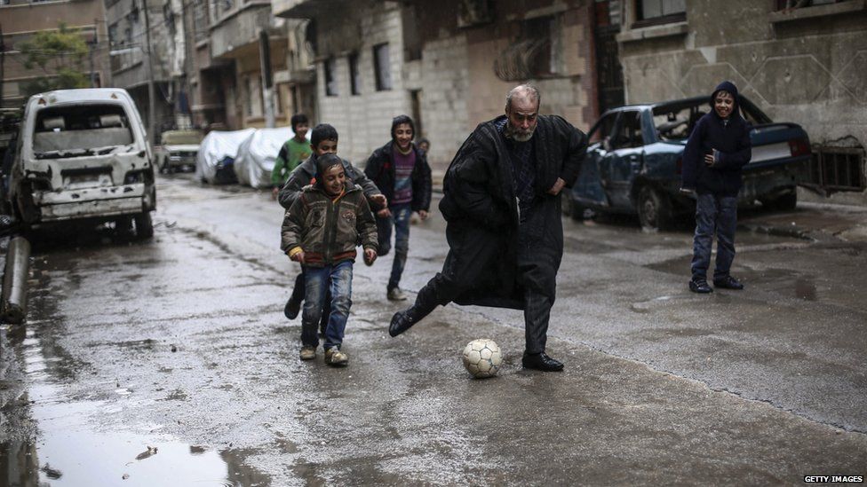 "Razboi si Pace prin Fotbal!" Siria pastreaza sanse de calificare la Mondialul din 2018_1