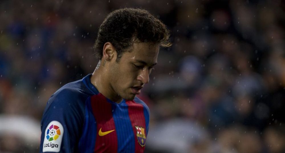 Alerta la Barcelona: Neymar poate rata El Clasico, decisiv pentru titlu, pentru ca si-a legat sireturile la ghete!_1