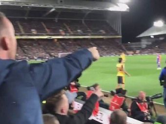 
	Reactie extrema a fanilor lui Arsenal: cum si-au umilit propriul jucator in timpul meciului! 
