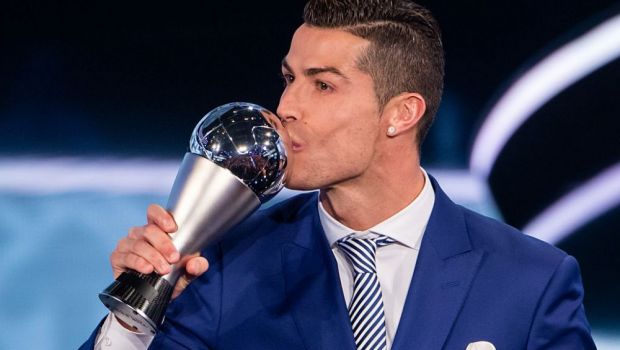 
	Cine il mai opreste? Ronaldo a stabilit o borna istorica: e cel mai bun marcator din campionatele Europei, dupa dubla de aseara

