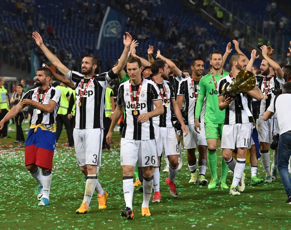 Juventus a stabilit astazi un record unic in Italia, dupa ce a castigat al 6-lea titlu la rand! GALERIE FOTO_1