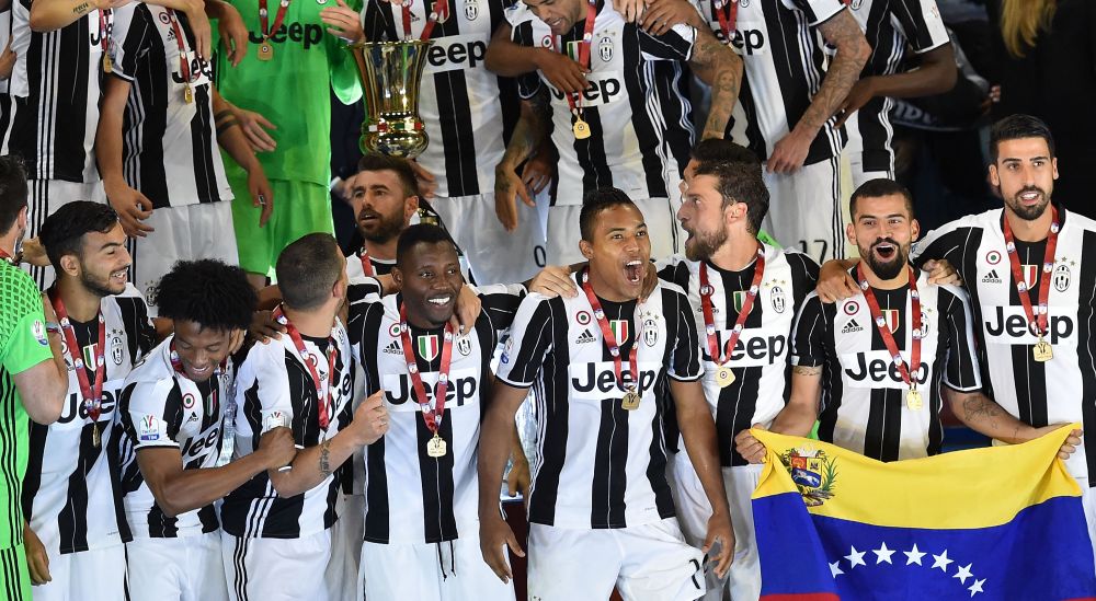 Juventus a stabilit astazi un record unic in Italia, dupa ce a castigat al 6-lea titlu la rand! GALERIE FOTO_8