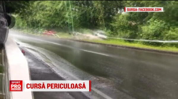 Accident spectaculos la raliuri! Un Audi s-a facut PRAF in drum spre Poiana Brasov! VIDEO